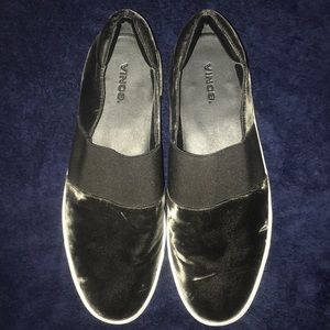 Vince Authentic Velvet Slip on sneakers